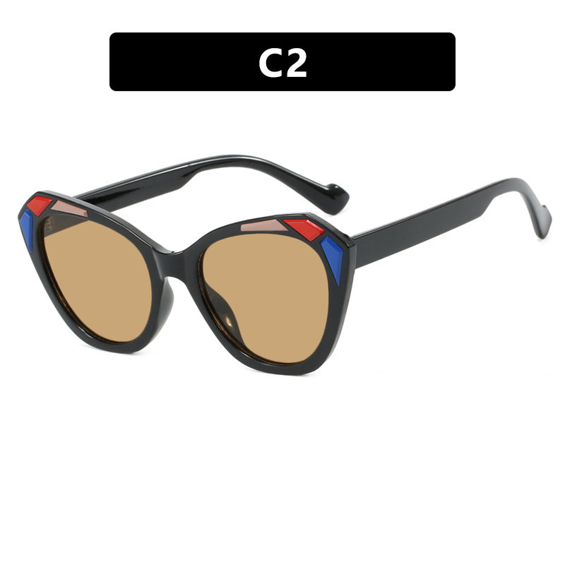 Ladies Cat Eye Sunglasses with Fashionable Details Stornfield