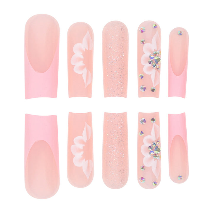 Glamorous Floral Press-On Nail Set Stornfield