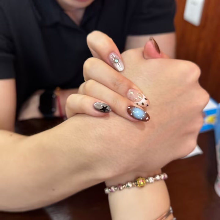Artistic Nail Art