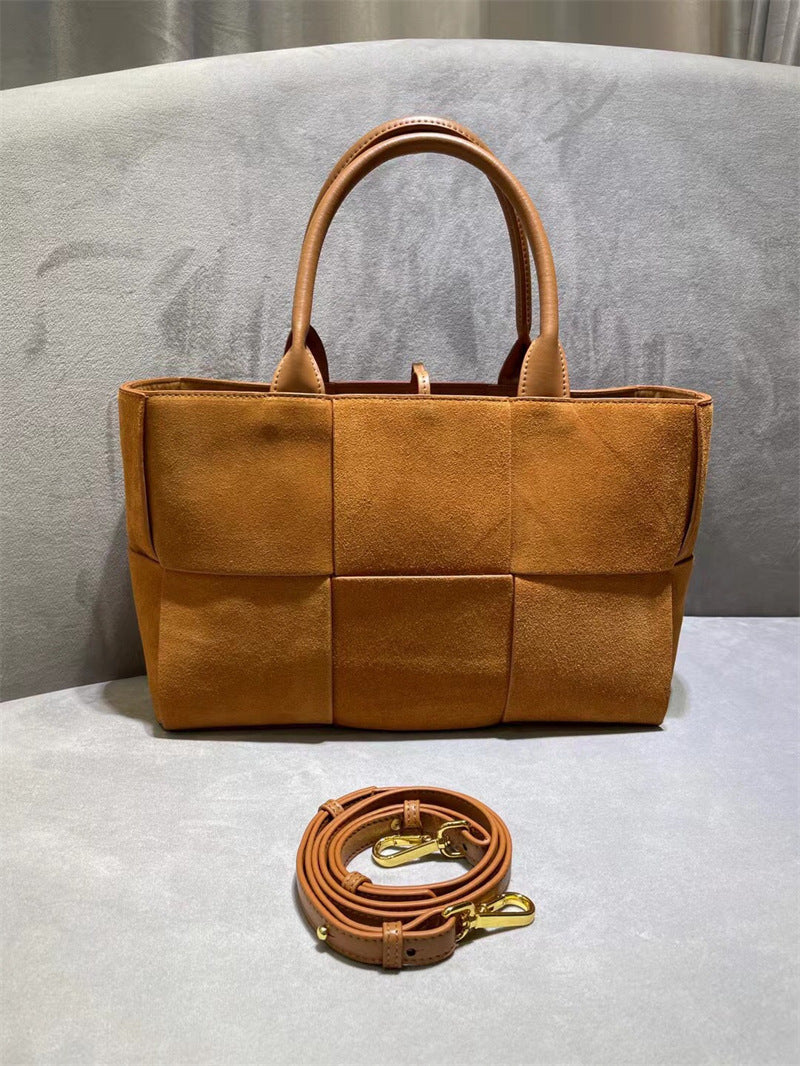 Elegant Structured Handbag Stornfield