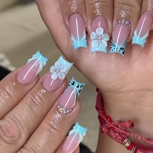Creative 3D Bow and Pearl Nail Extensions Stornfield