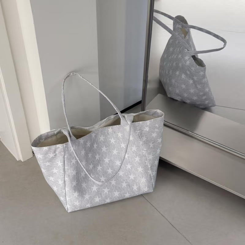 Shopping bag with modern star pattern Stornfield