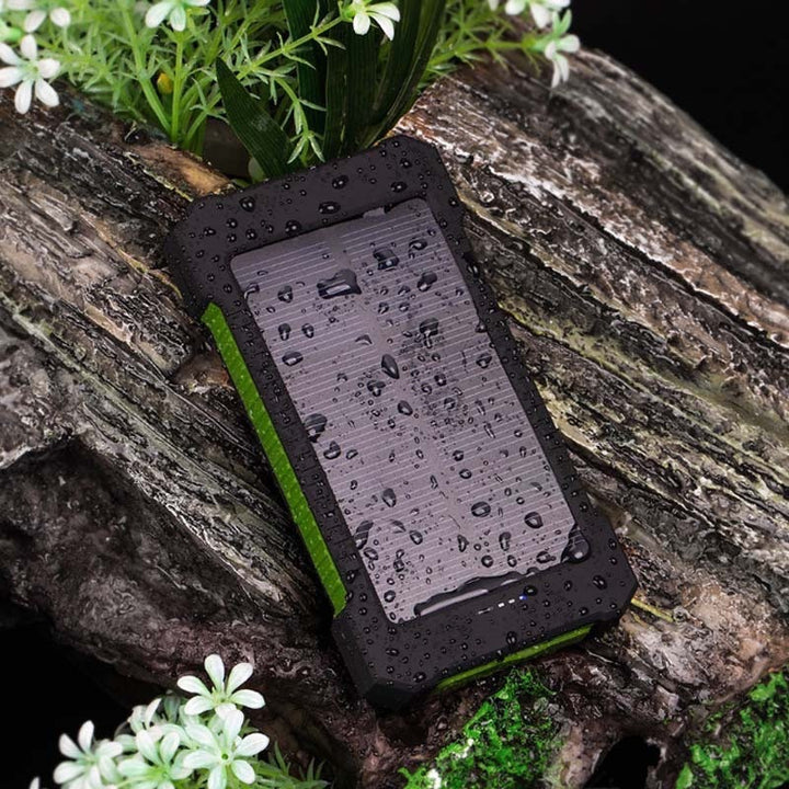 Wearable Solar Powerbank Stornfield