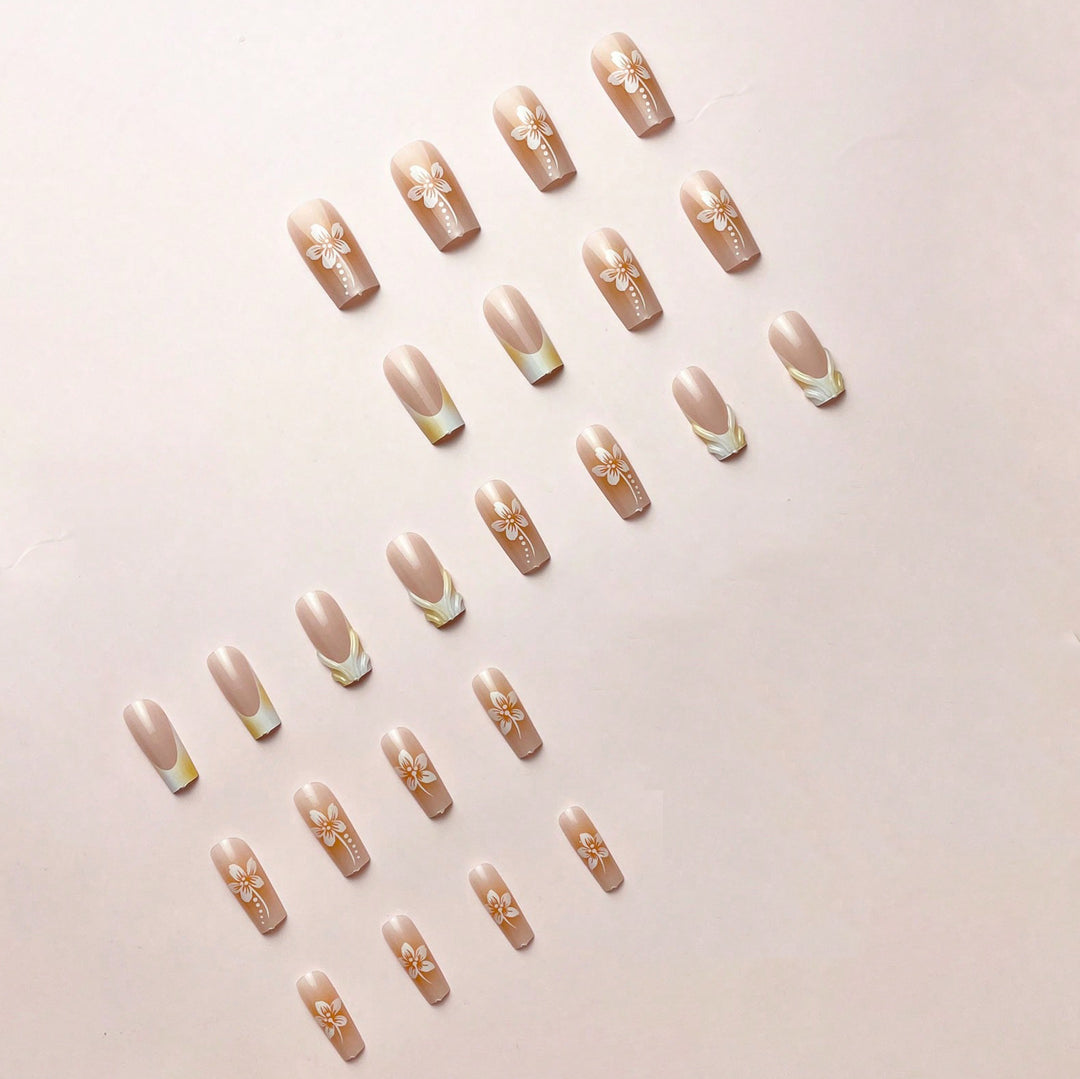 Artificial nail set with elegant floral designs and high-gloss finish Stornfield