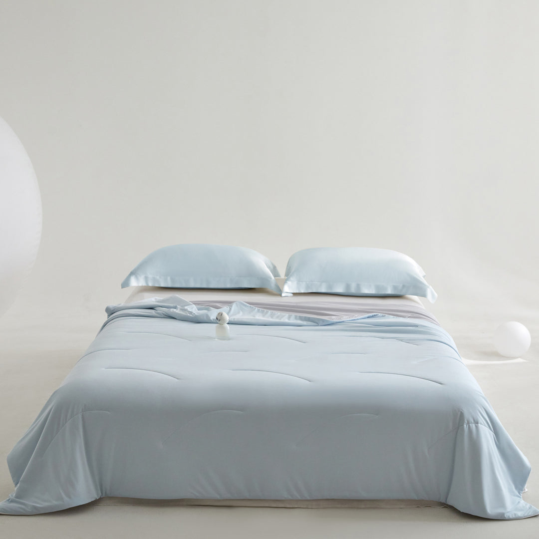 Women's breathable and comfortable blanket with soft texture Stornfield