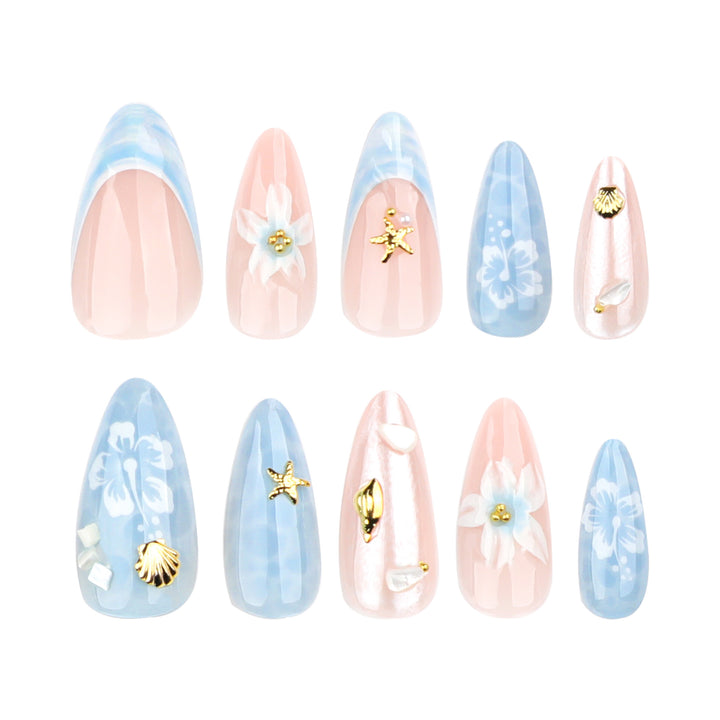 Elegant nail art in maritime design with glitter and 3D accents Stornfield