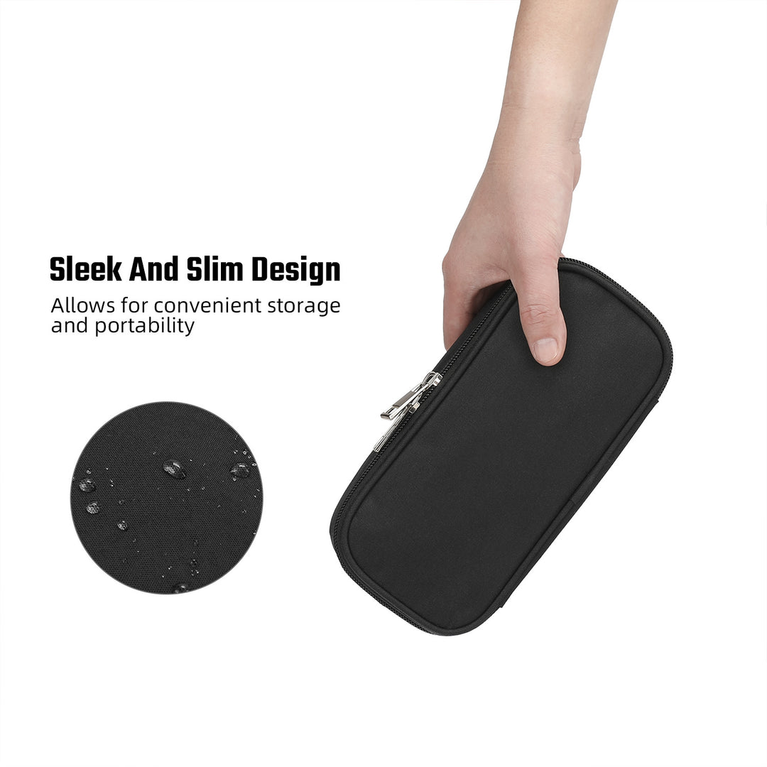 Elegant and Functional Cosmetic Bag Stornfield