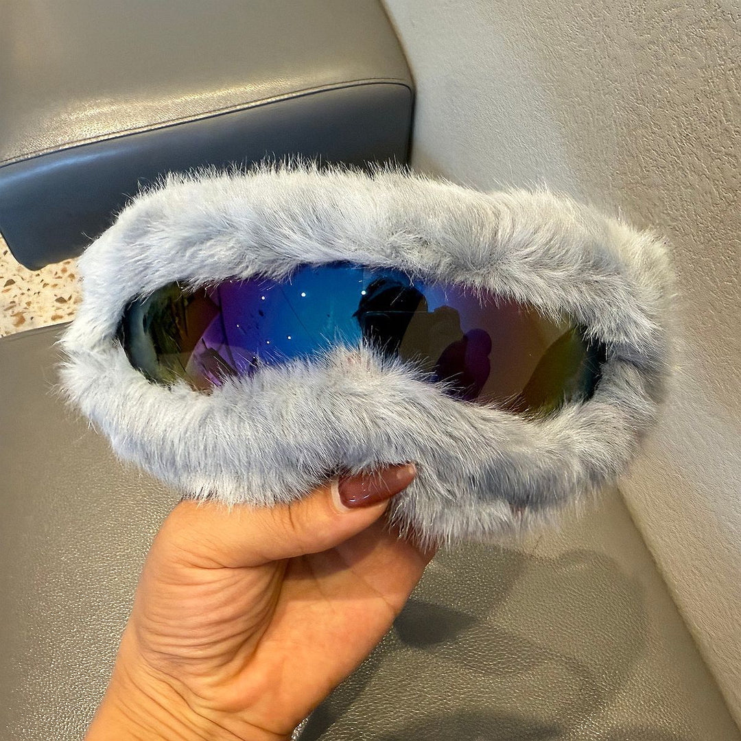 Women's sporty ski goggles with luxurious plush edge Stornfield