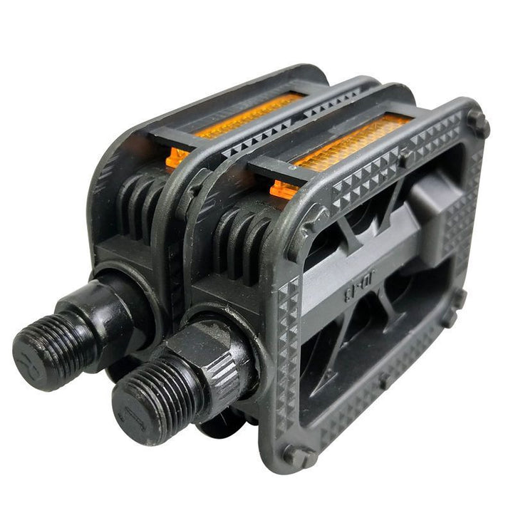 High-Traction Bicycle Pedals with Integrated Reflectors Stornfield
