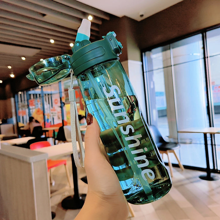 Women Transparent Water Bottle with Ergonomic Lid Stornfield