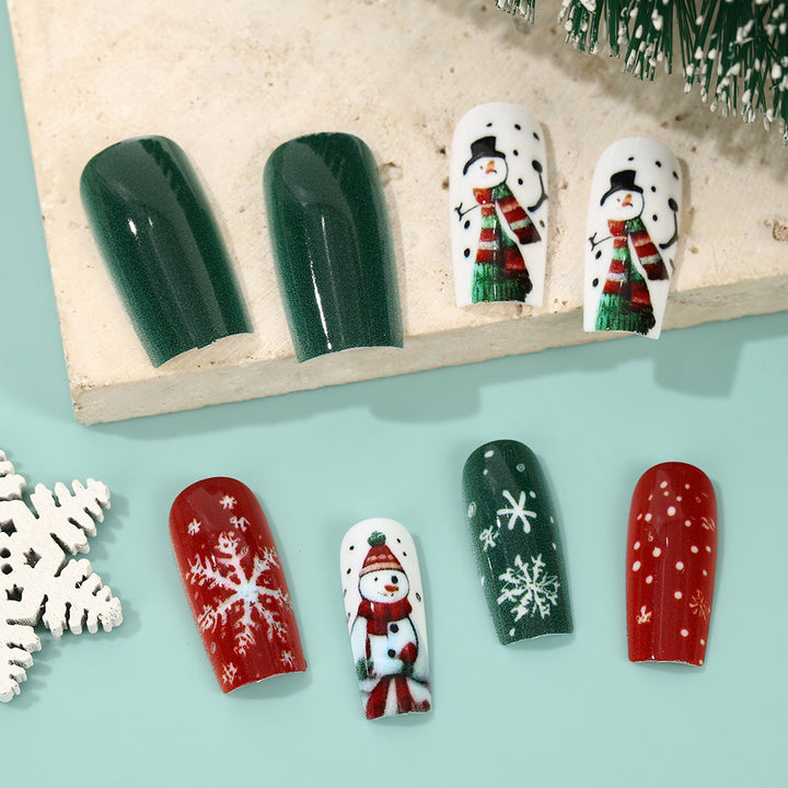 Festive artificial nails with wintry motifs Stornfield