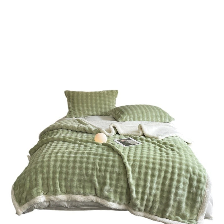 Luxurious Plush Comforter Set