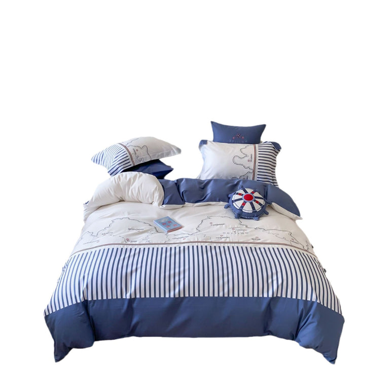 Maritime children's duvet cover set with cartographic print, fine striped border and pillowcases