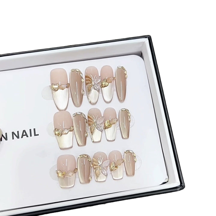 Artistic Floral-Designed Press-On Nails Stornfield