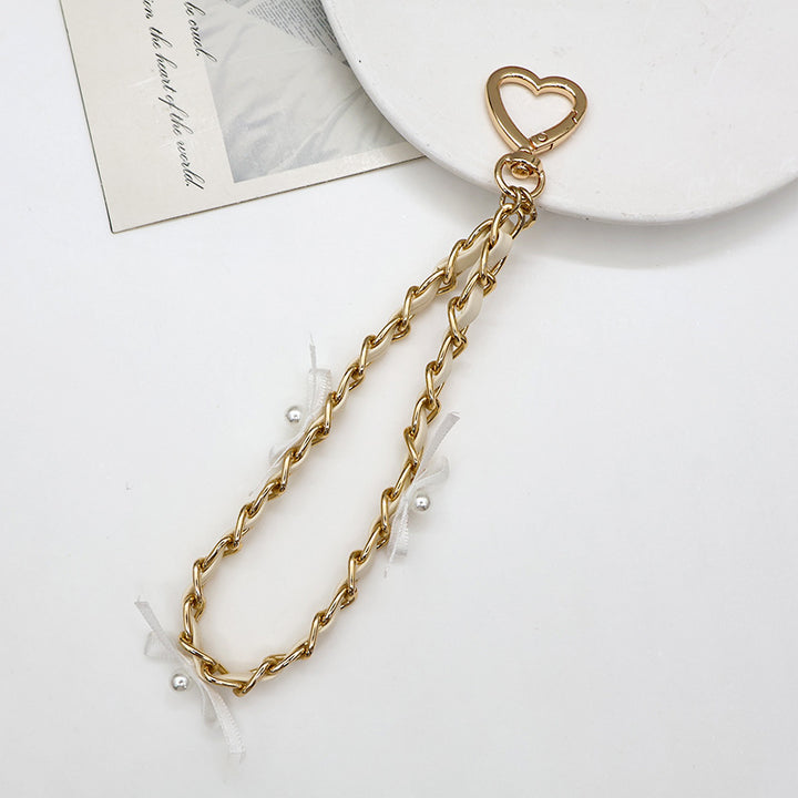 Chic Chain-Linked Eyewear Holder Stornfield