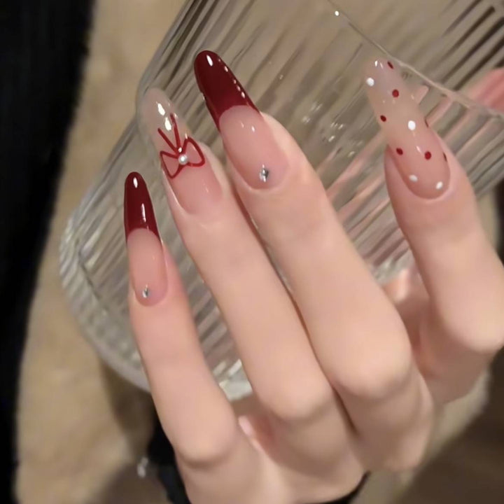 Glossy Natural Finish Press-On Nail Set