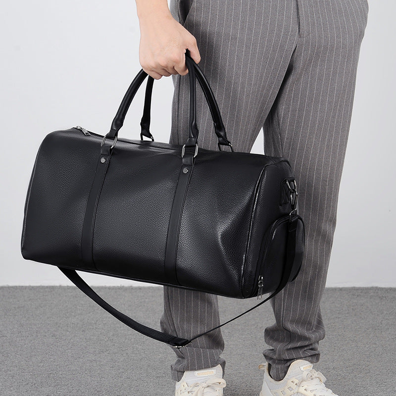 Elegant Leather Weekender Bag Stornfield