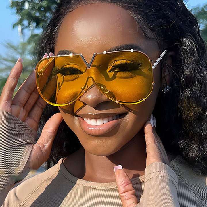 Women oversized safety glasses in modern design Stornfield