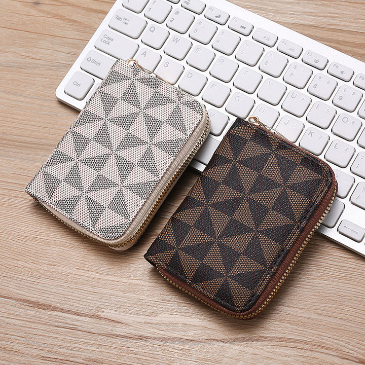 Geometric Patterned Zip Coin Pouch