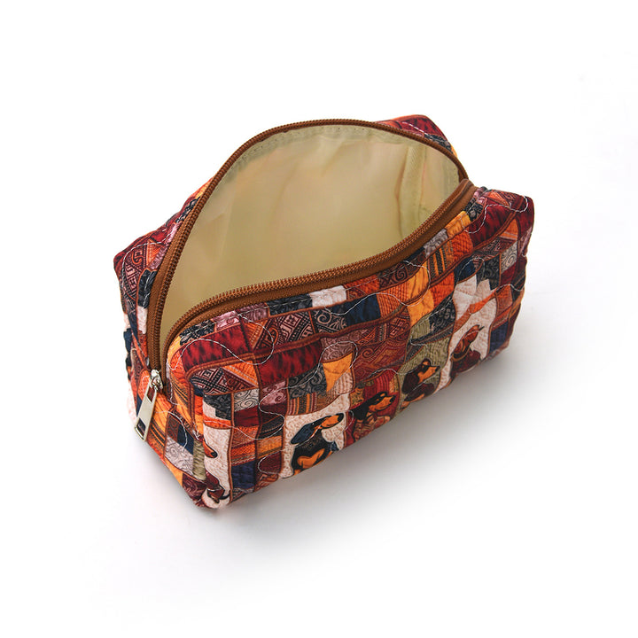 Cosmetic pouch with colorful animal design Stornfield