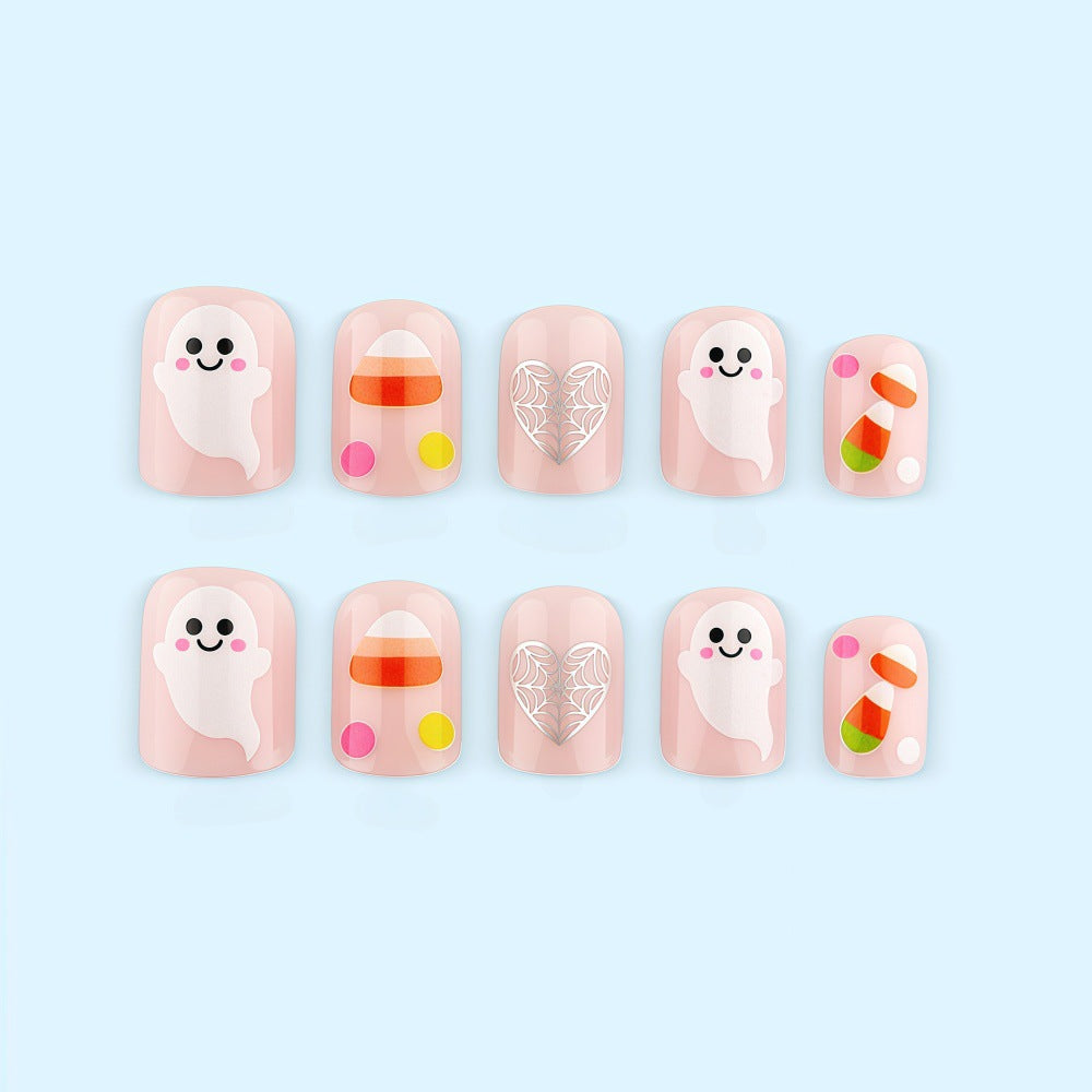 Artificial nails for Halloween with cute ghost motifs Stornfield