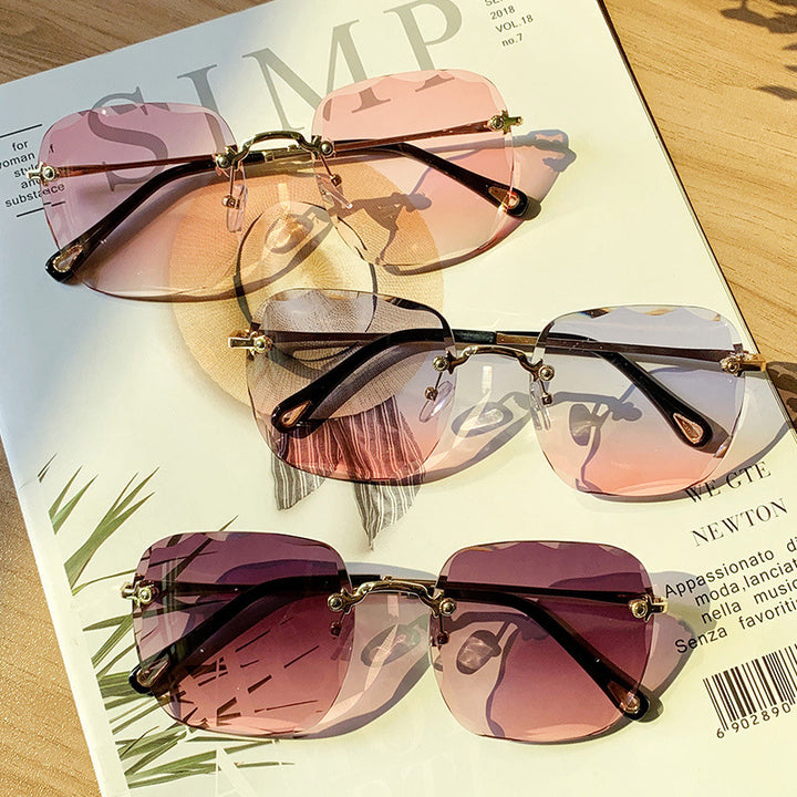 Women's stylish wing sunglasses with high-quality metal frame Stornfield