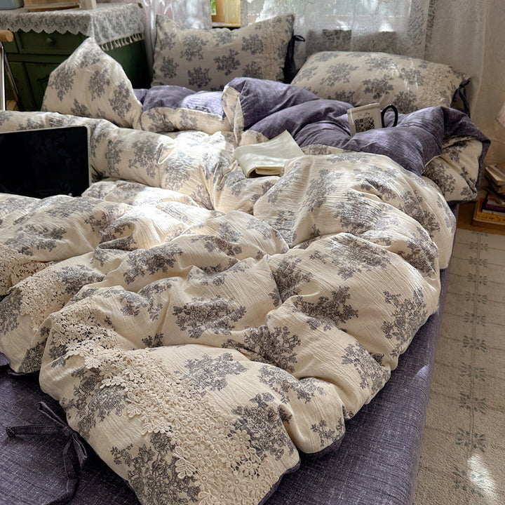 Floral Patterned Quilted Duvet Cover