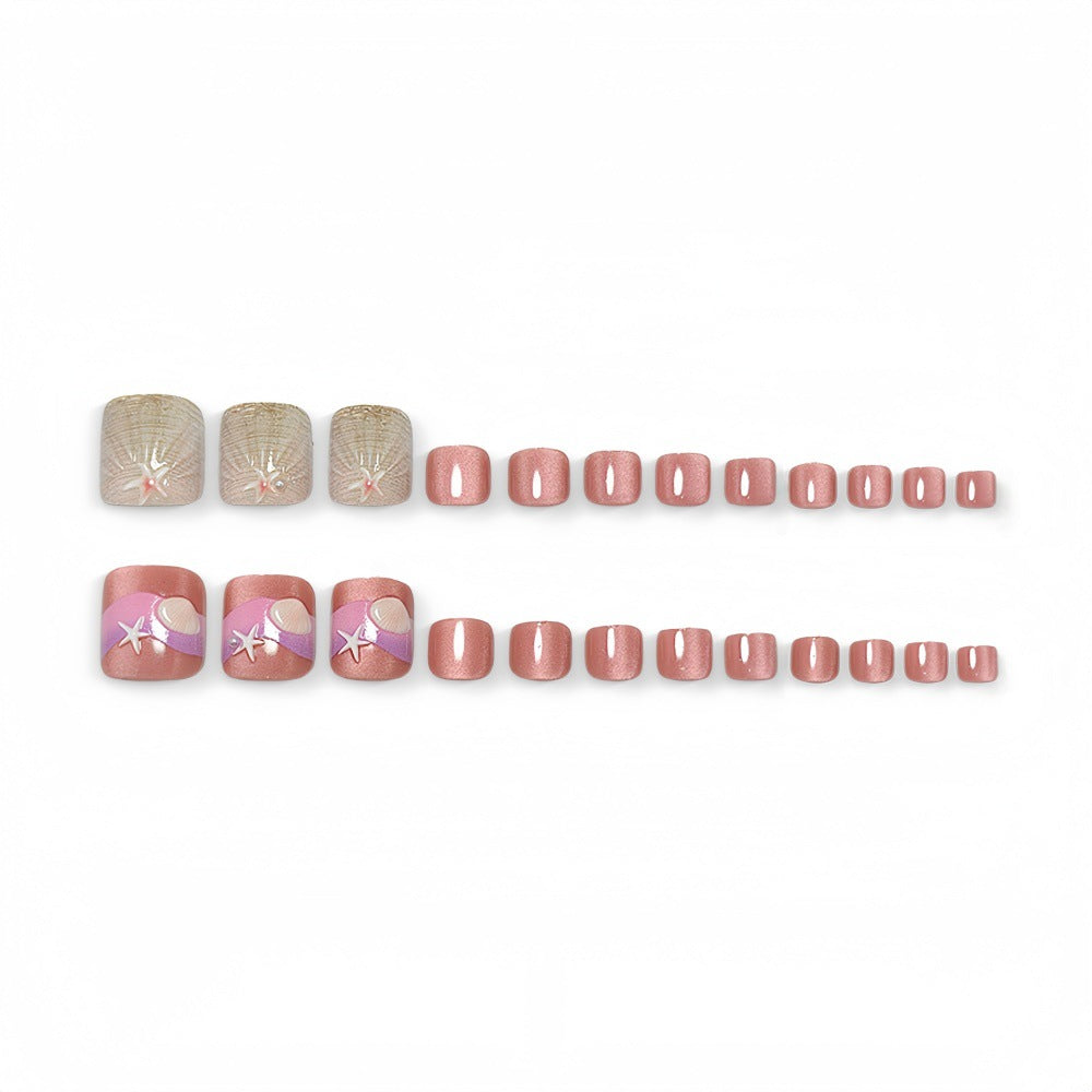 Nail Art in Maritime Design Stornfield