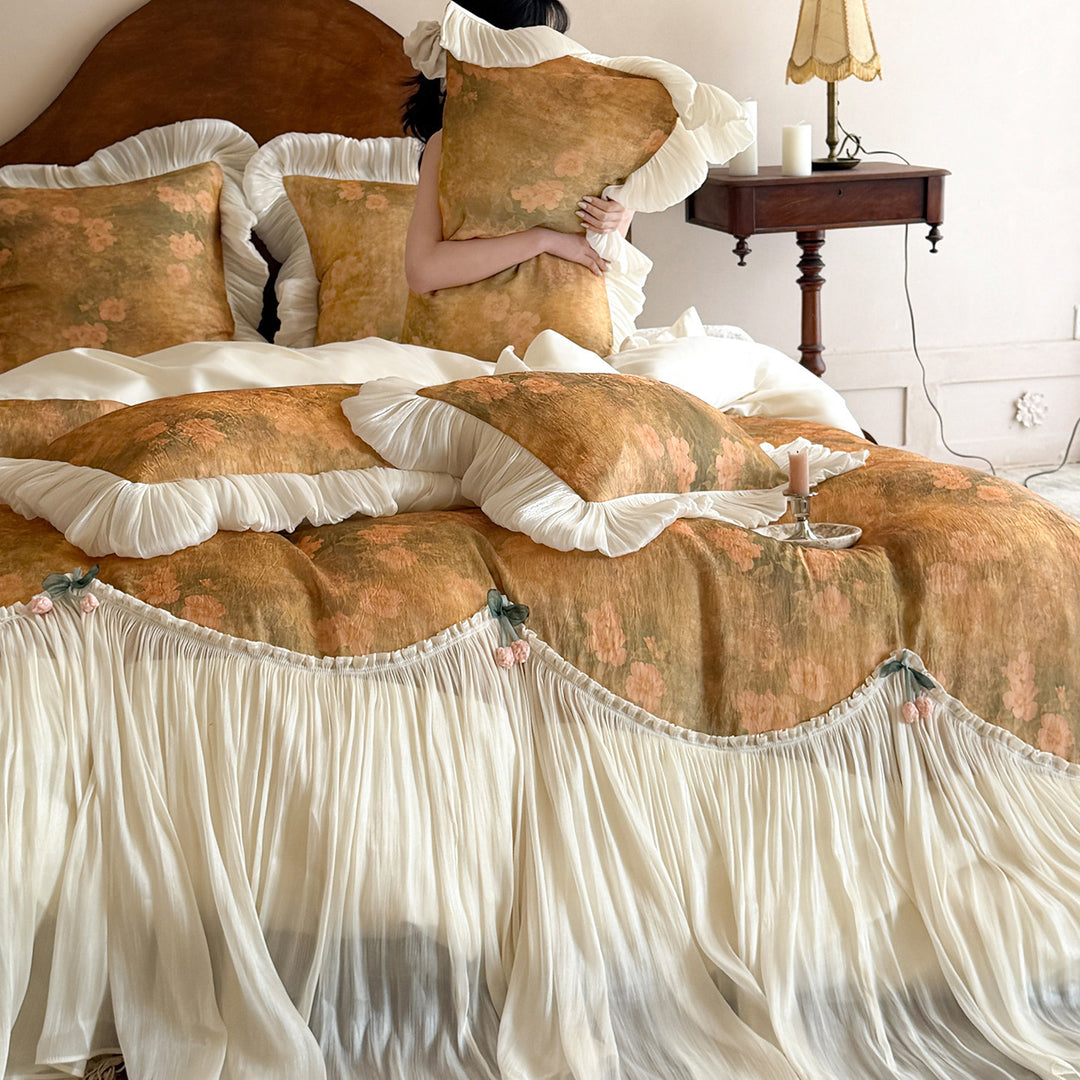 Vintage Floral Ruffled Duvet Cover and Pillowcase Set