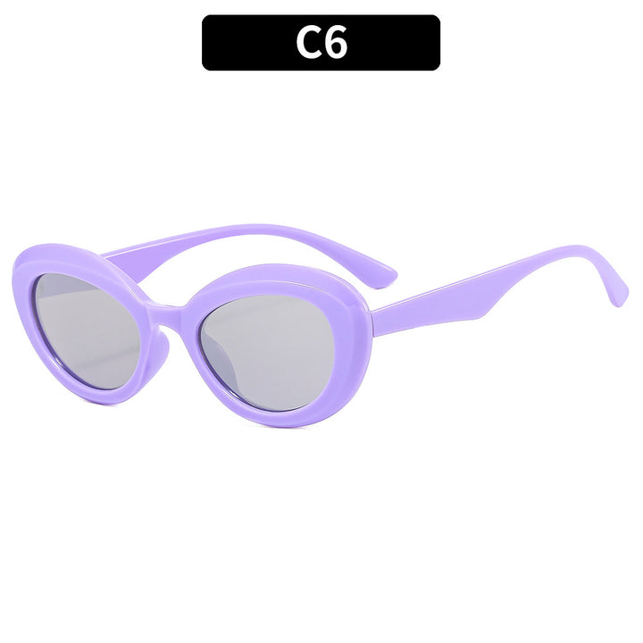 Retro-Inspired Oval Frame Sunglasses