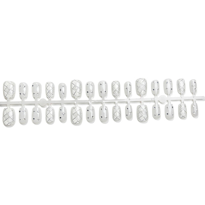 Elegant Decorative Press-On Nail Set 1790745582