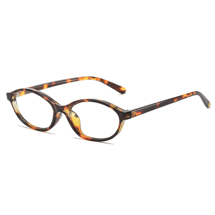 Elegant Vintage-Inspired Oval Sunglasses Stornfield