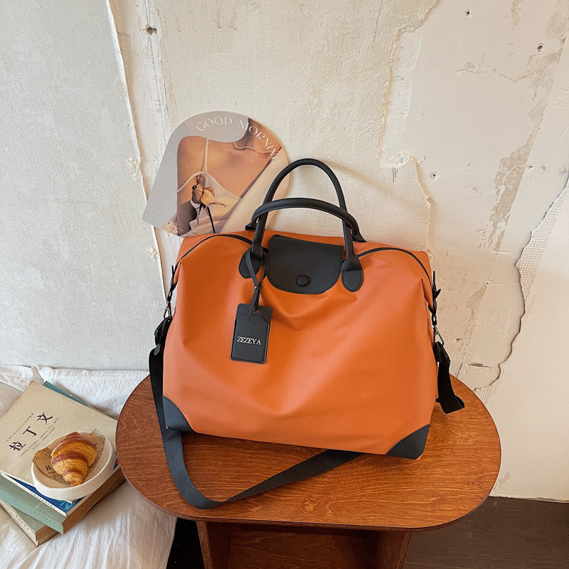 Elegant Travel Bag with Durable Material and Adjustable Shoulder Strap Stornfield