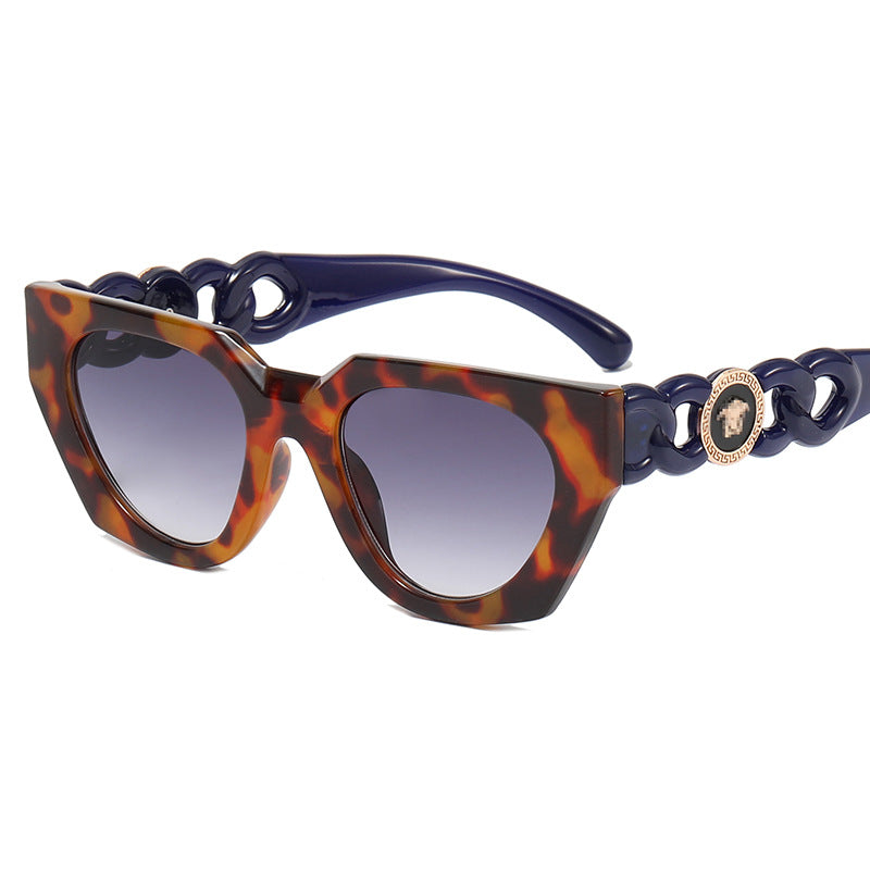 Women's fashionable sunglasses with extravagant design and luxurious details Stornfield