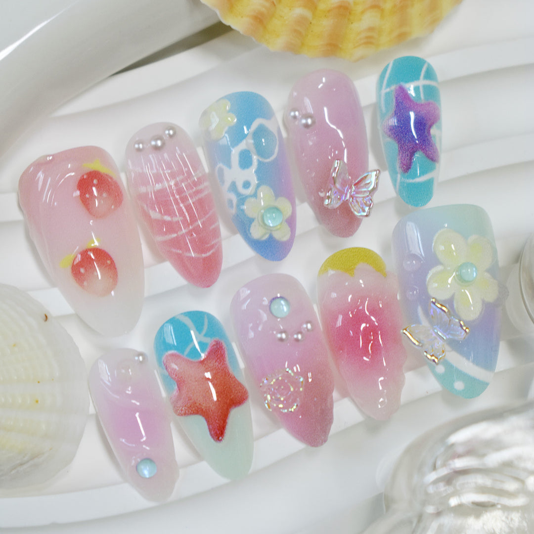 Artistic Sea-Themed Press-On Nail Art Stornfield