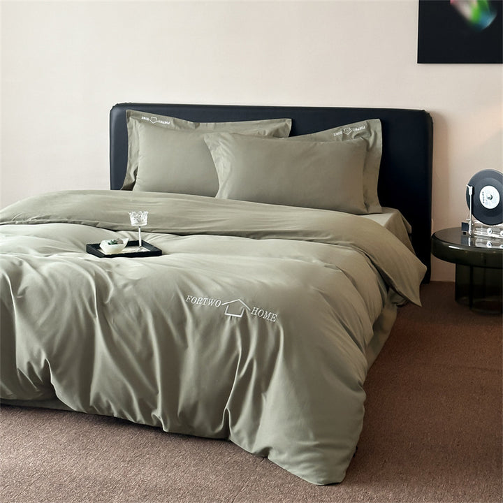 Luxury Cotton Sateen Duvet Cover Set with Discreet Embroidered Home Logo