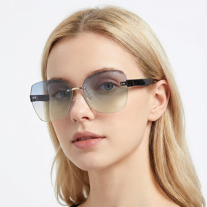Women's Fashion Tortoiseshell Sunglasses with Golden Accents Stornfield