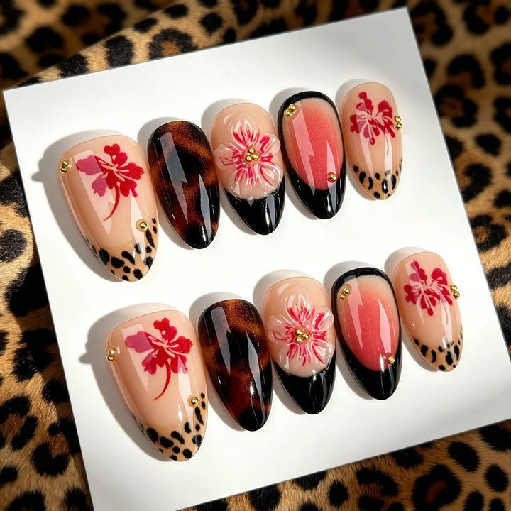 Artistic Floral Press-On Nail Set 1790745789