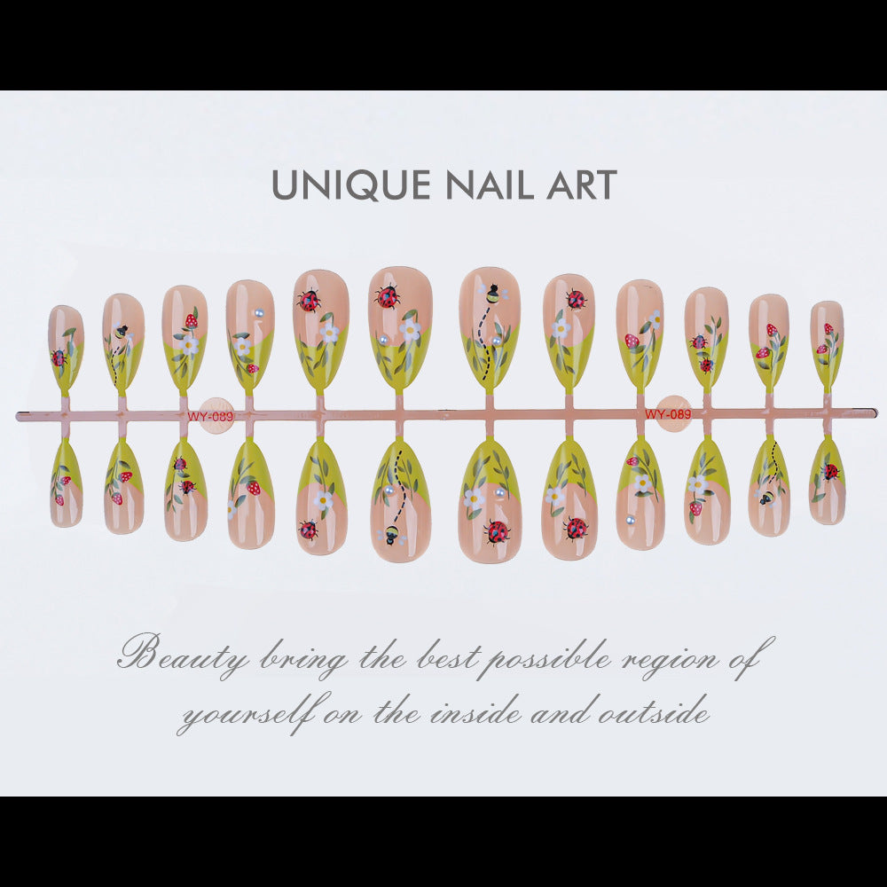 Decorative Floral Press-On Nail Set Stornfield