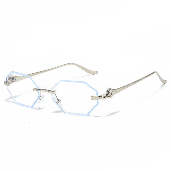 Fashion-Forward Angular Sunglasses Stornfield