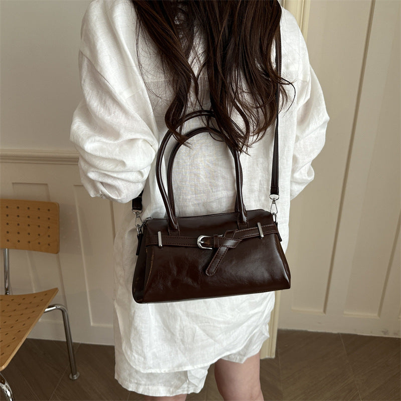 Elegant Handheld Tote