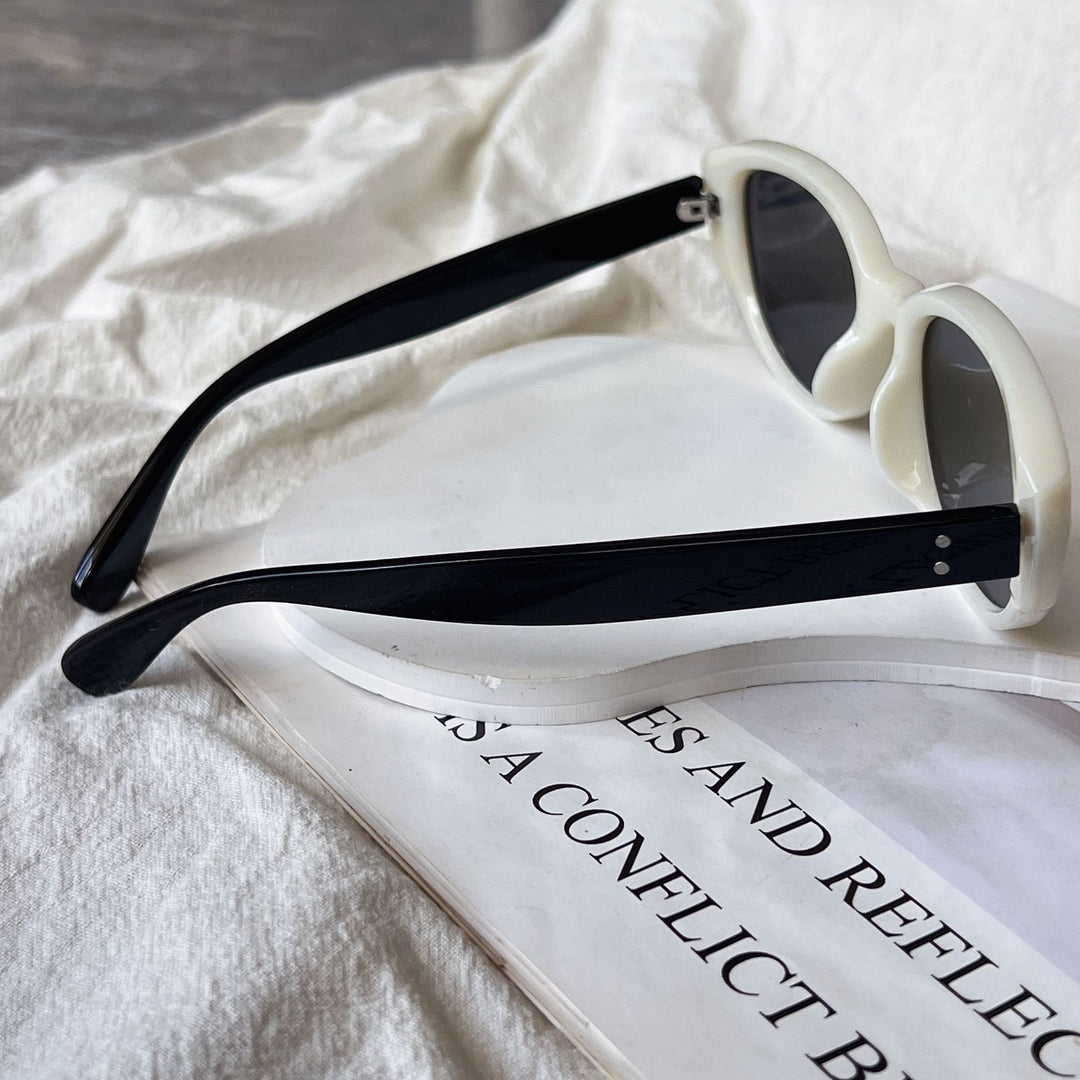 Cat-Eye Frame Sunglasses Stornfield