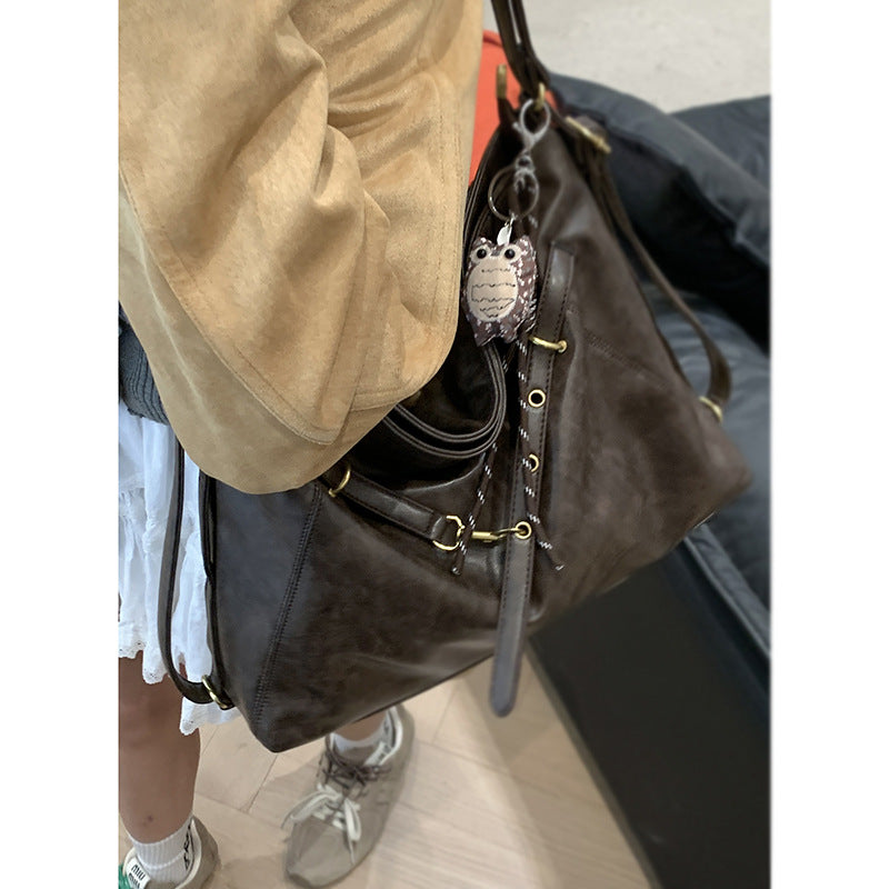 Fashionable leather handbag Stornfield