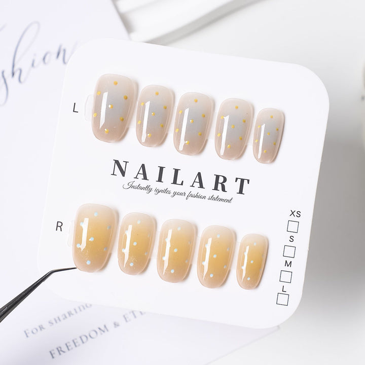 Decorative Fashion Nail Set Stornfield