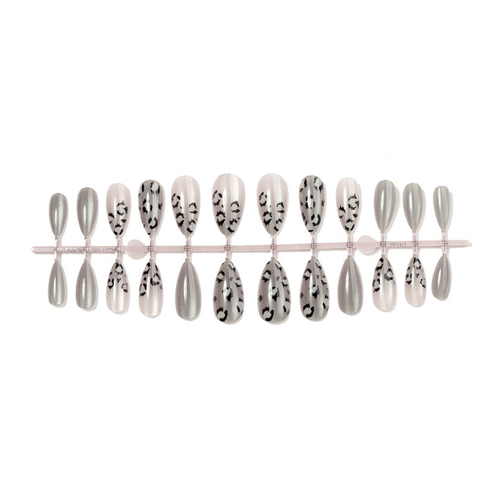 Chic Leopard Print Press-On Nail Set Stornfield