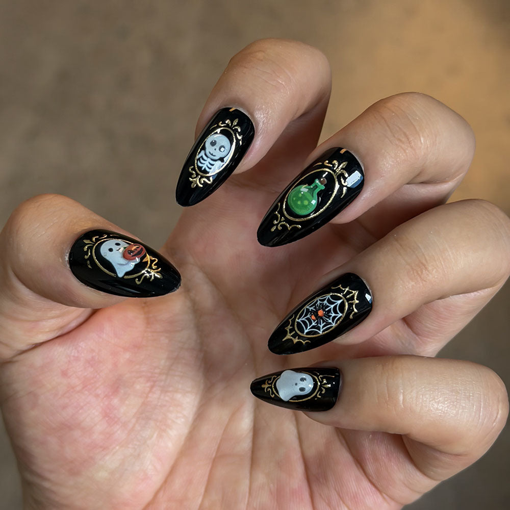 Decorative Themed Press-On Nail Set Stornfield