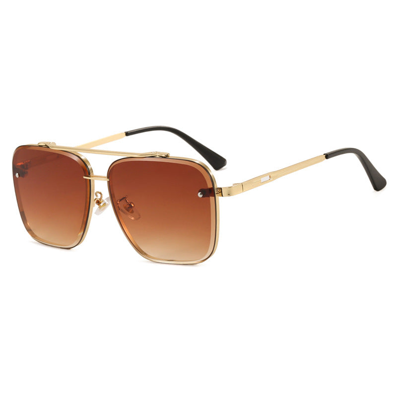 Women square sunglasses with protective lenses and modern metal frame Stornfield