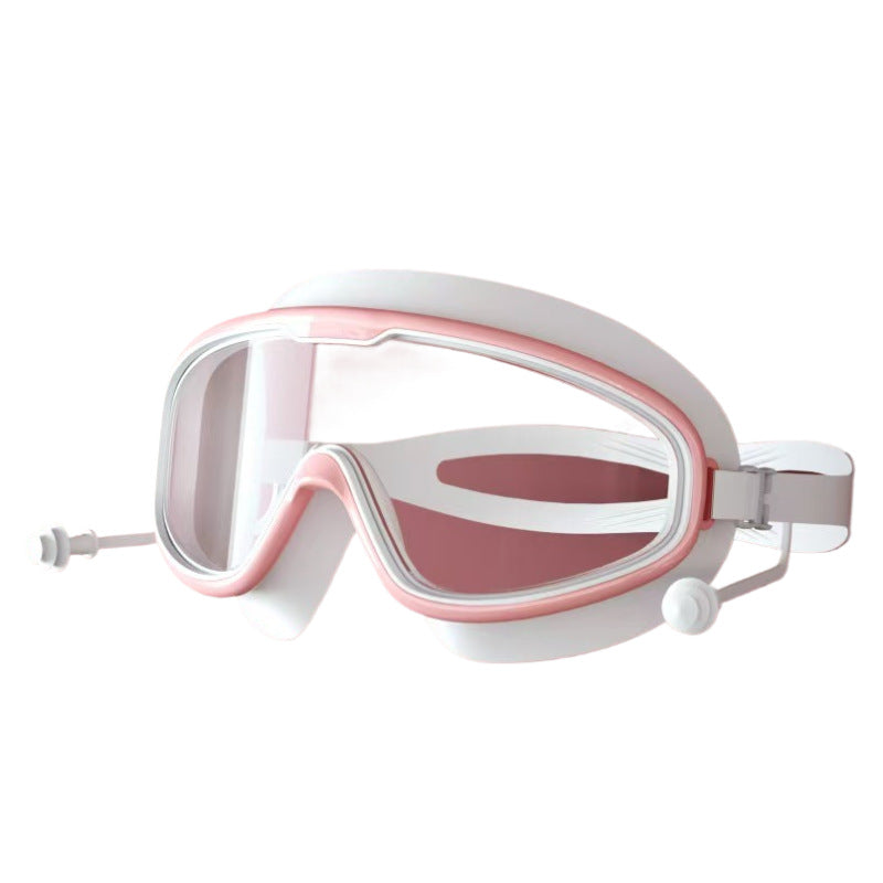 Diving mask with field of vision optimization and anti-fog technology Stornfield