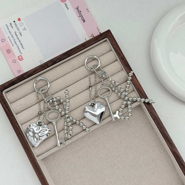 Elegant Heart-Shaped Keychain Stornfield