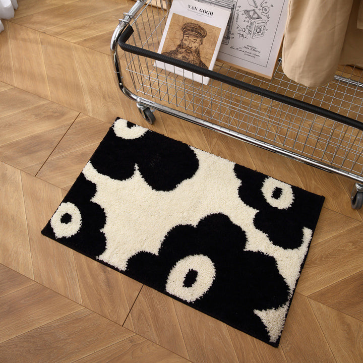 Heart-Shaped Decorative Bath Mat Stornfield